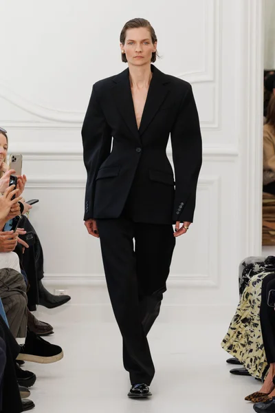 Look 6